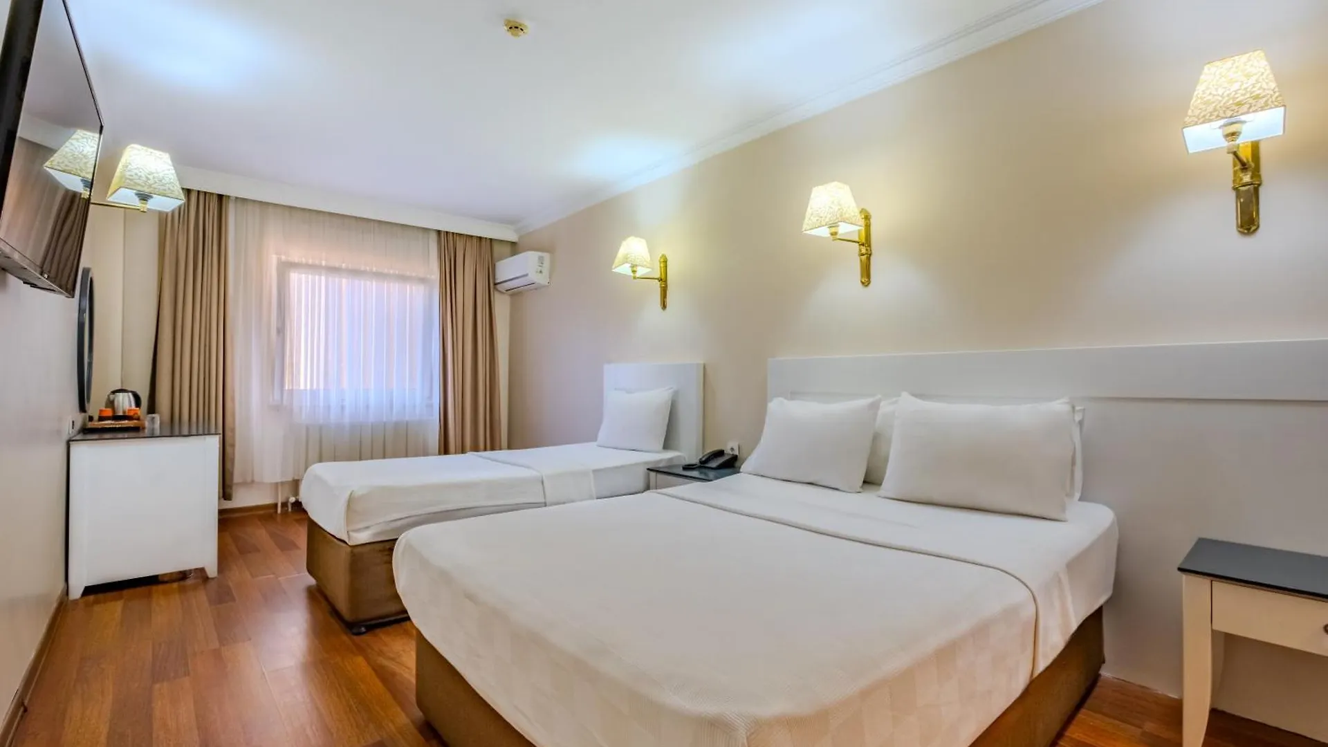 Peak Star Hotel Istanbul 3*,